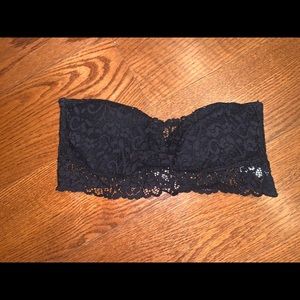 Black, strapless bralette